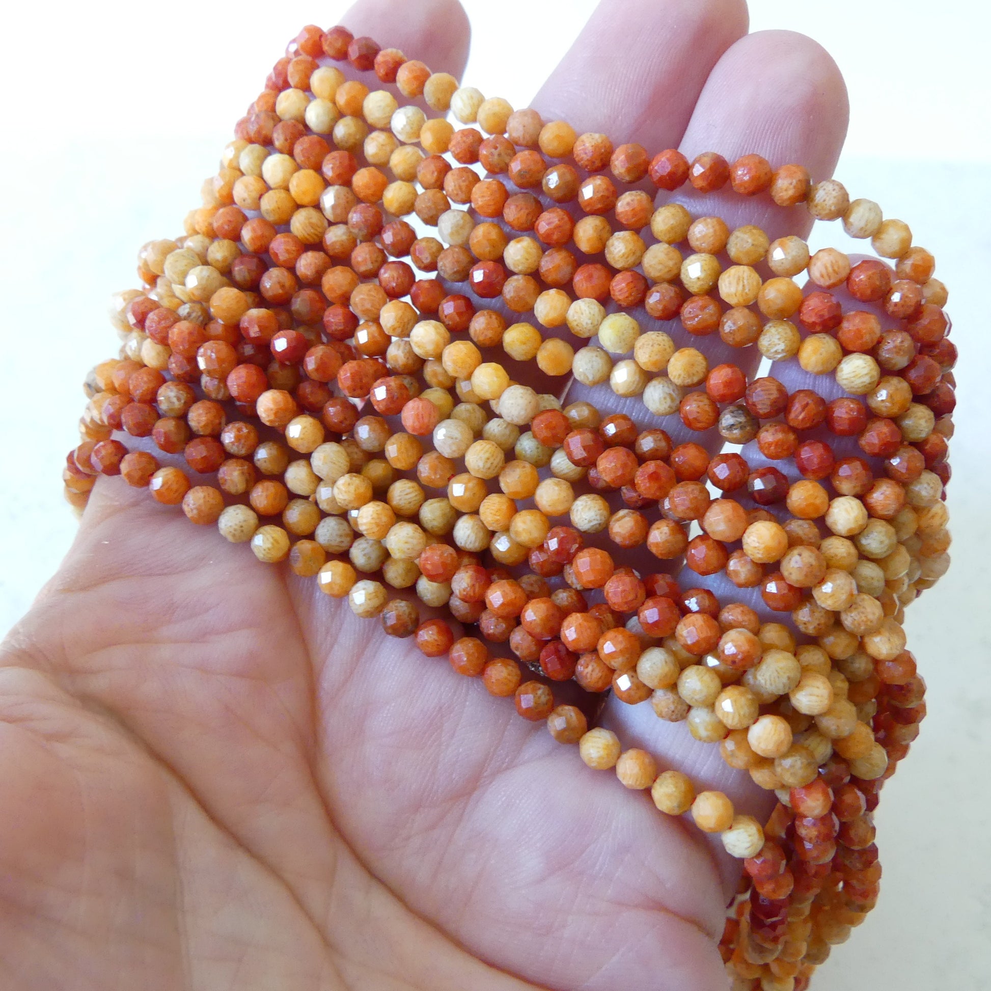 3.5mm Natural Sponge Coral Beads Micro Faceted Beads Genuine Ombre Coral Beads 15" Sparkly Gemstone Beads for Jewelry Making Gift crafter