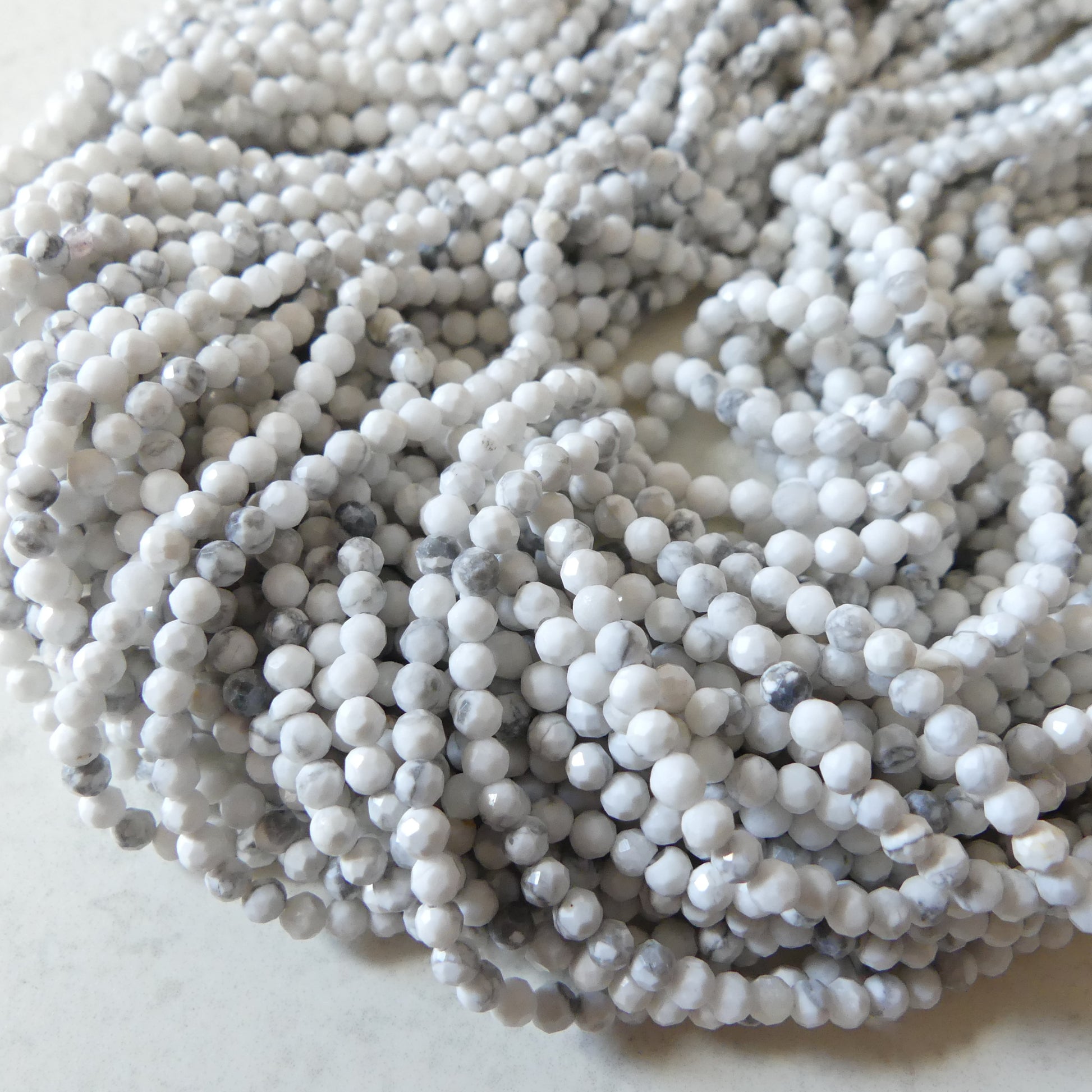 3mm Howlite Beads Micro Faceted Beads 15" Natural White Turquoise Gemstone Beads Beading Crafter Gift DIY Jewelry