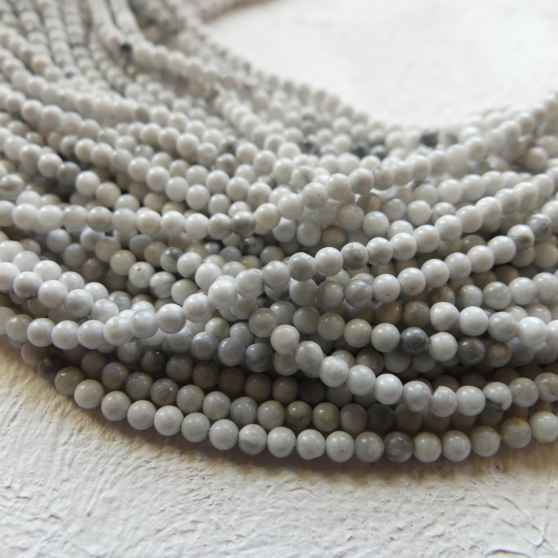 2mm Howlite Smooth Beads 15" Natural White Turquoise Gemstone Beads Beading Crafter Gift DIY Jewelry