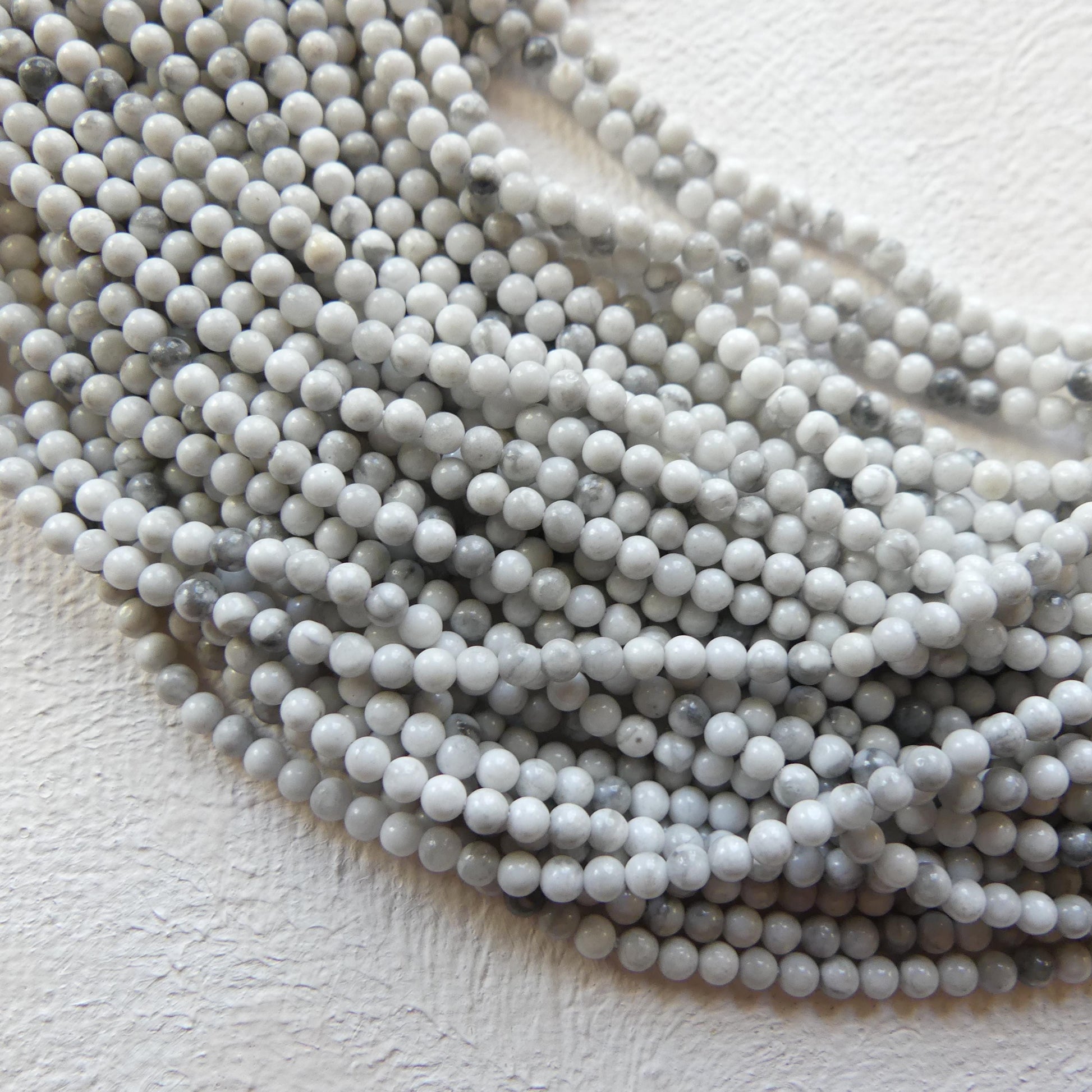 2mm Howlite Smooth Beads 15" Natural White Turquoise Gemstone Beads Beading Crafter Gift DIY Jewelry