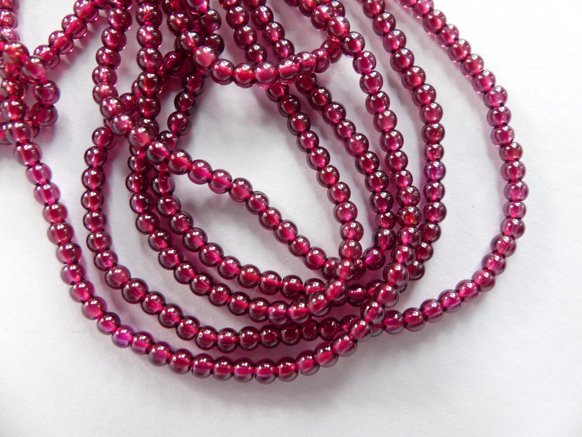 2.5mm AAA Pyrope Garnet Beads Smooth Beads 15" Natural Garnet Gemstone Beads Beading Crafter Gift January Birthstone Red Garnet Beads