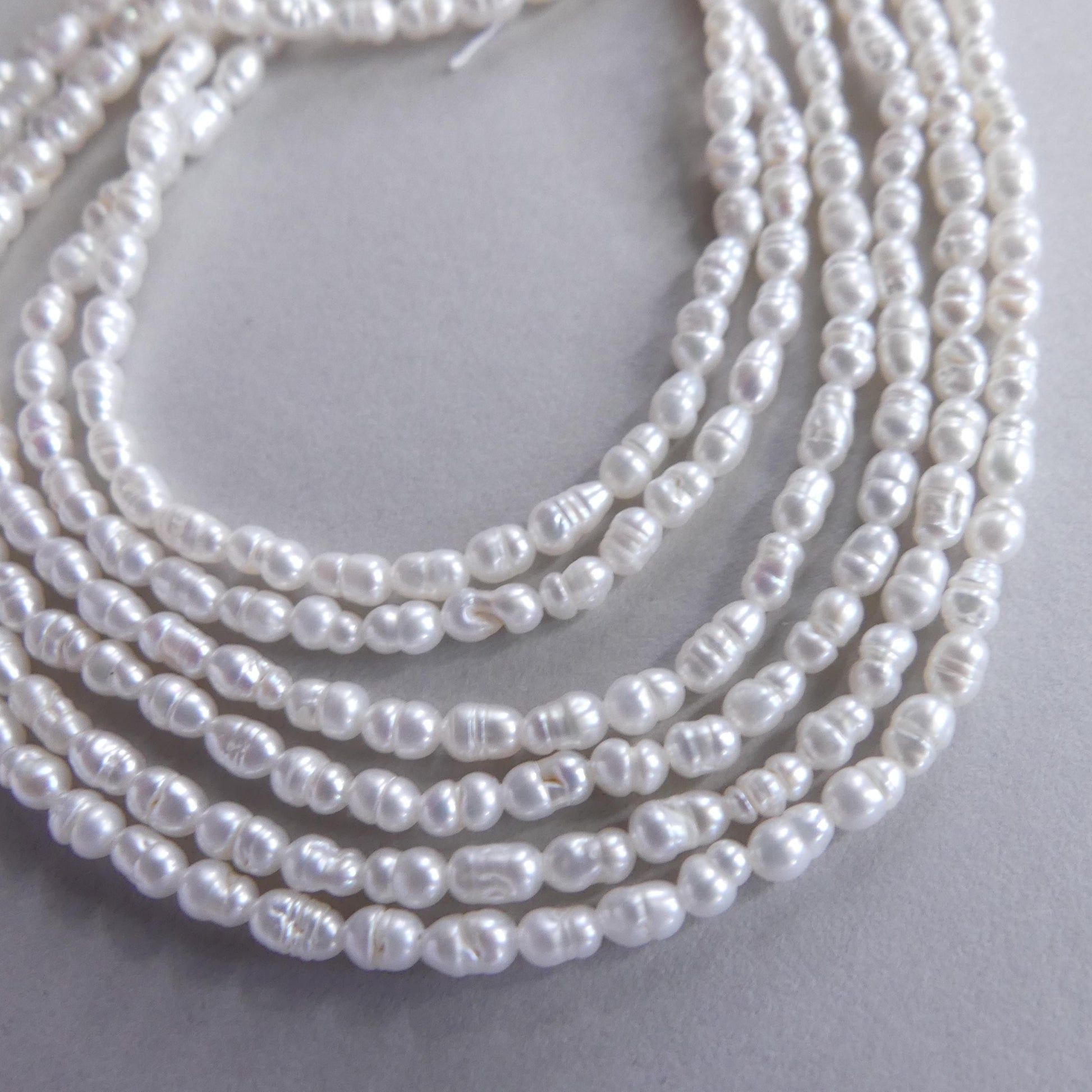 2.5mm Tiny Freshwater Pearl Beads Rice Shape Pearls White Baroque 15" Beads Beading Crafter Gift June Birthstone DIY Jewelry