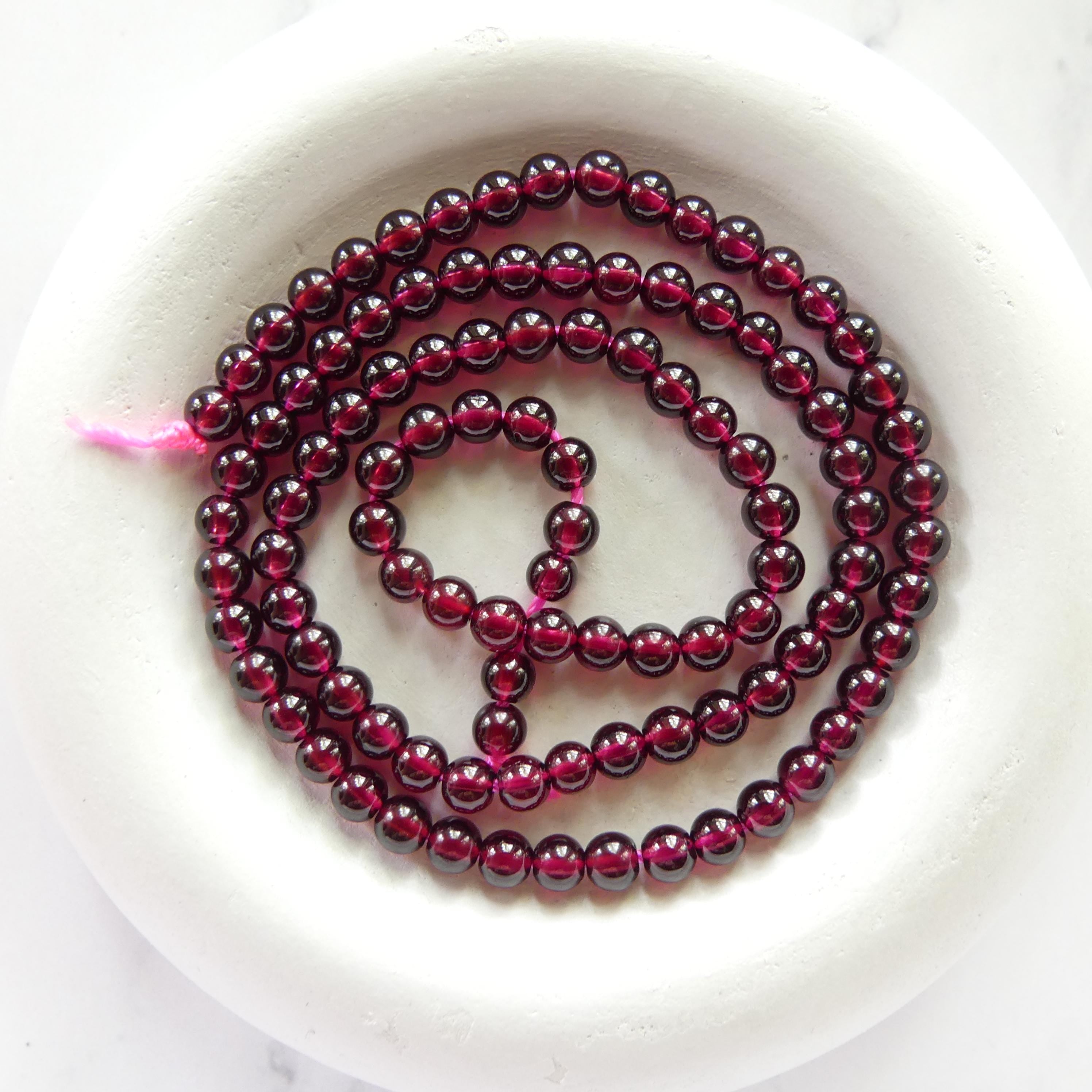 4mm AAA Pyrope Garnet Smooth Beads 15" Natural Garnet Gemstone Beads Beading Crafter Gift DIY Jewelry Making January Birthstone