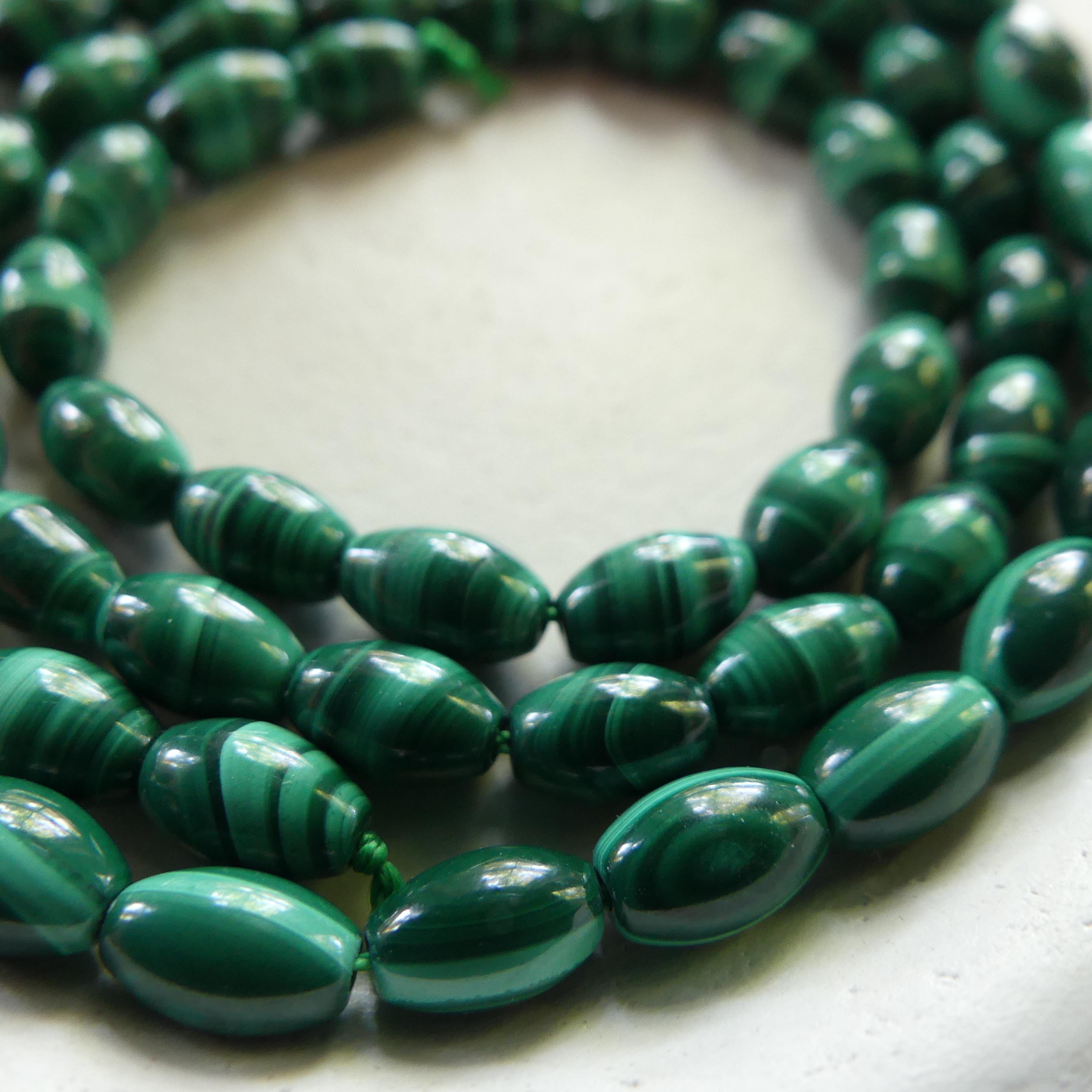 4x6mm Malachite Oval Beads Smooth 15" Vivid Green Malachite Gemstone Beads for Jewelry Making Beading Gift Crafter DIY Necklace