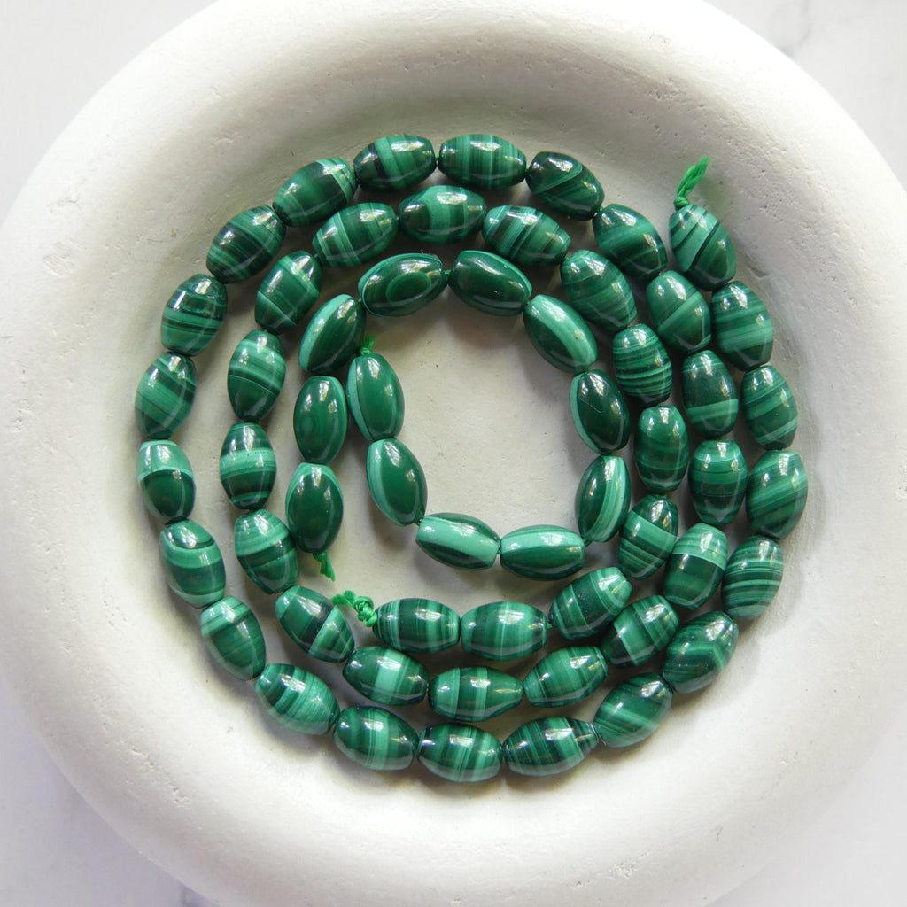 4x6mm Malachite Oval Beads Smooth 15" Vivid Green Malachite Gemstone Beads for Jewelry Making Beading Gift Crafter DIY Necklace