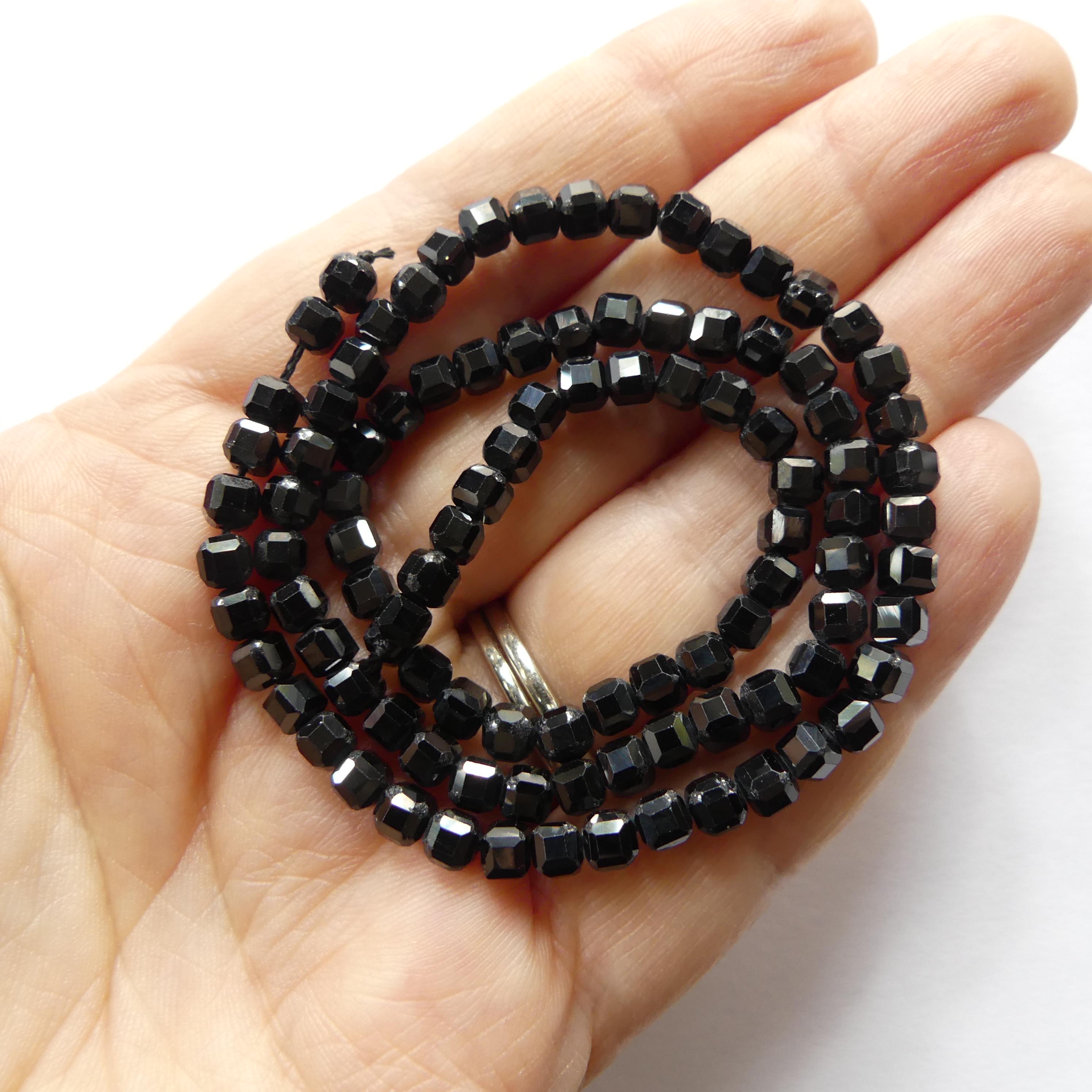 4mm Black Spinel Beads Faceted Cube 15" Sparkly Black Stone Crystal Genuine Gemstone Beads for Jewelry Making Beading Craft Gift Beads