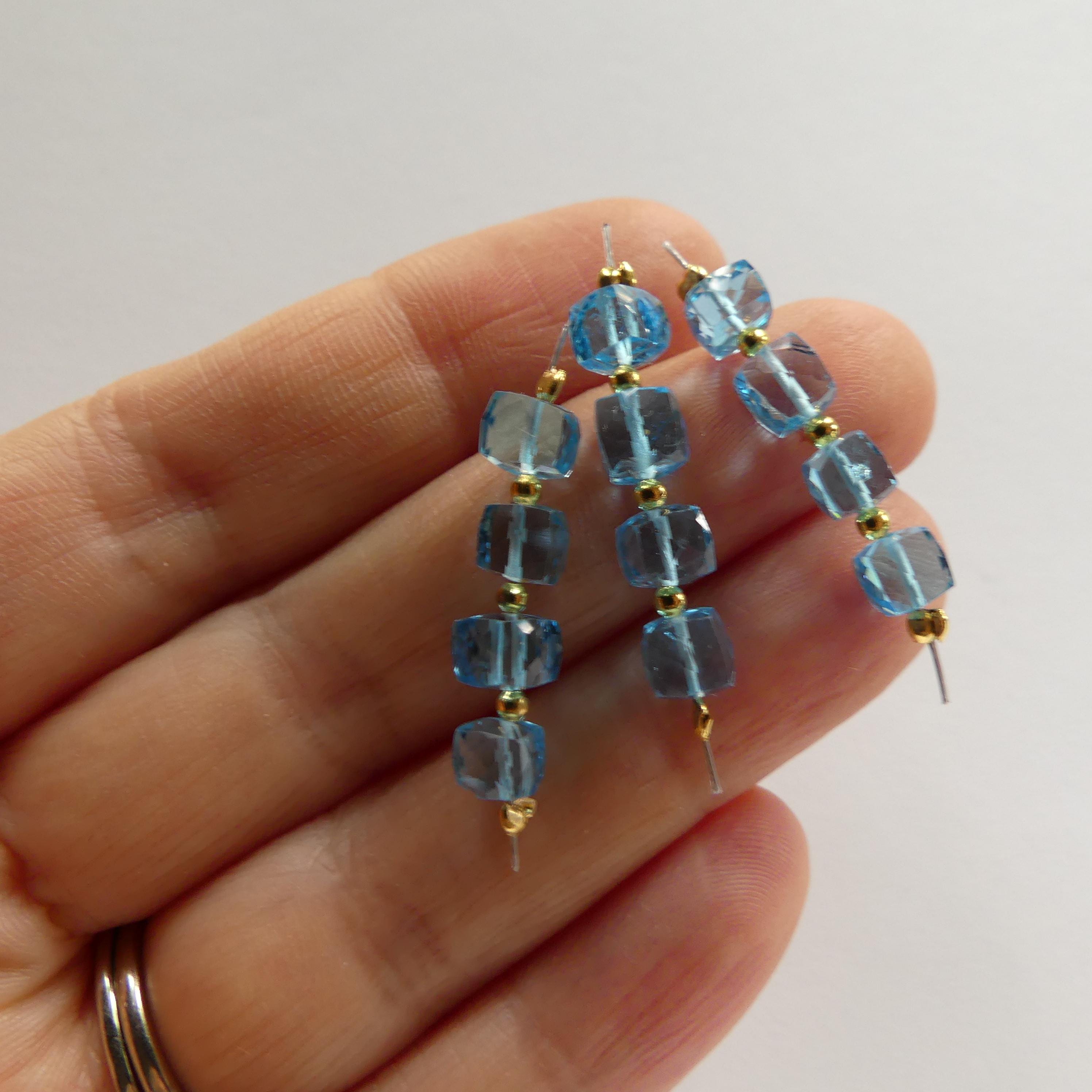 AAA Swiss Blue Topaz Beads Cube Faceted Nuggets Transparent Sparkly Gemstone Beads for Jewelry Making Earrings Pendants December Birthstone