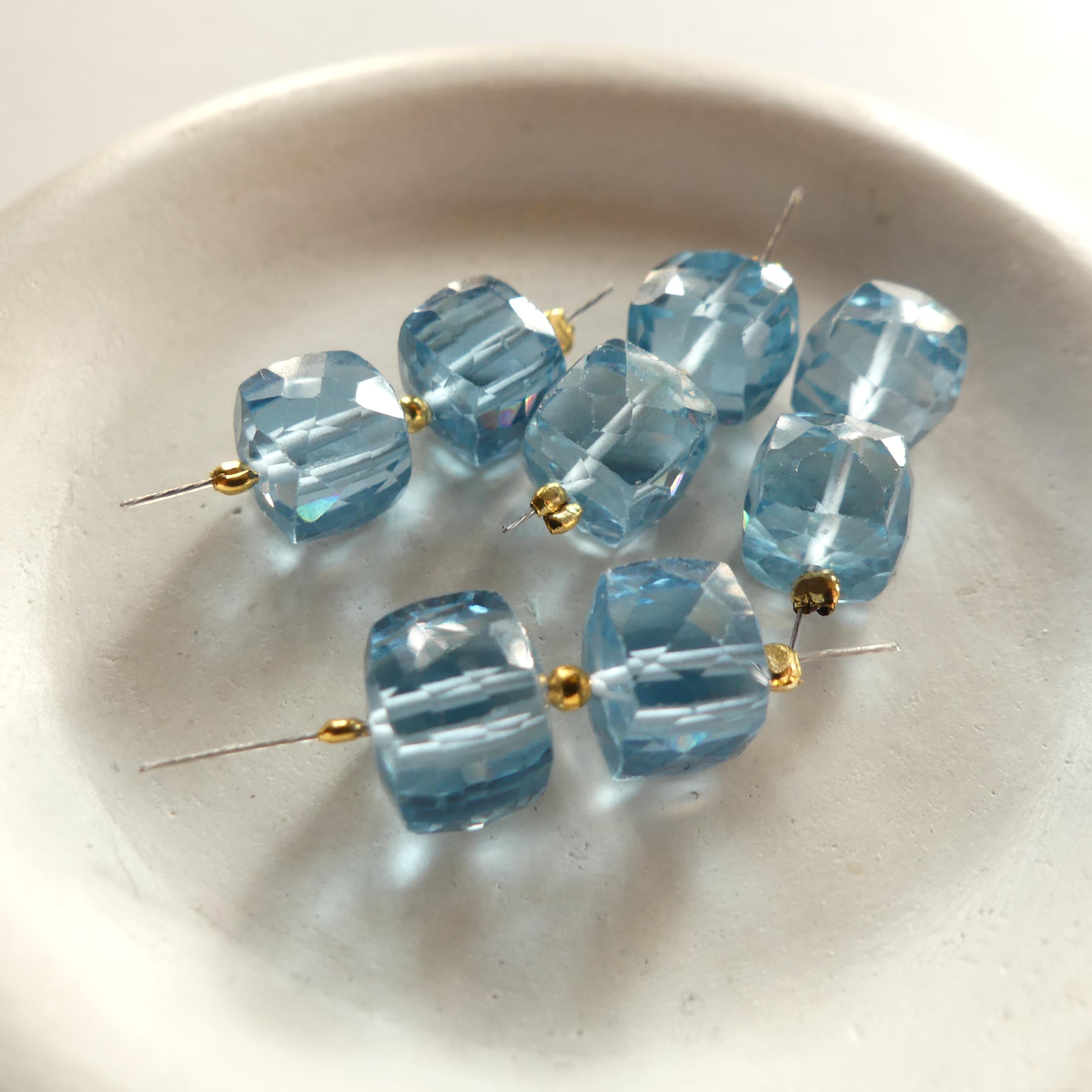AAA London Blue Topaz Beads Cube Faceted Nuggets Transparent Sparkly Gemstone Beads for Jewelry Making Earrings Pendants December Birthstone