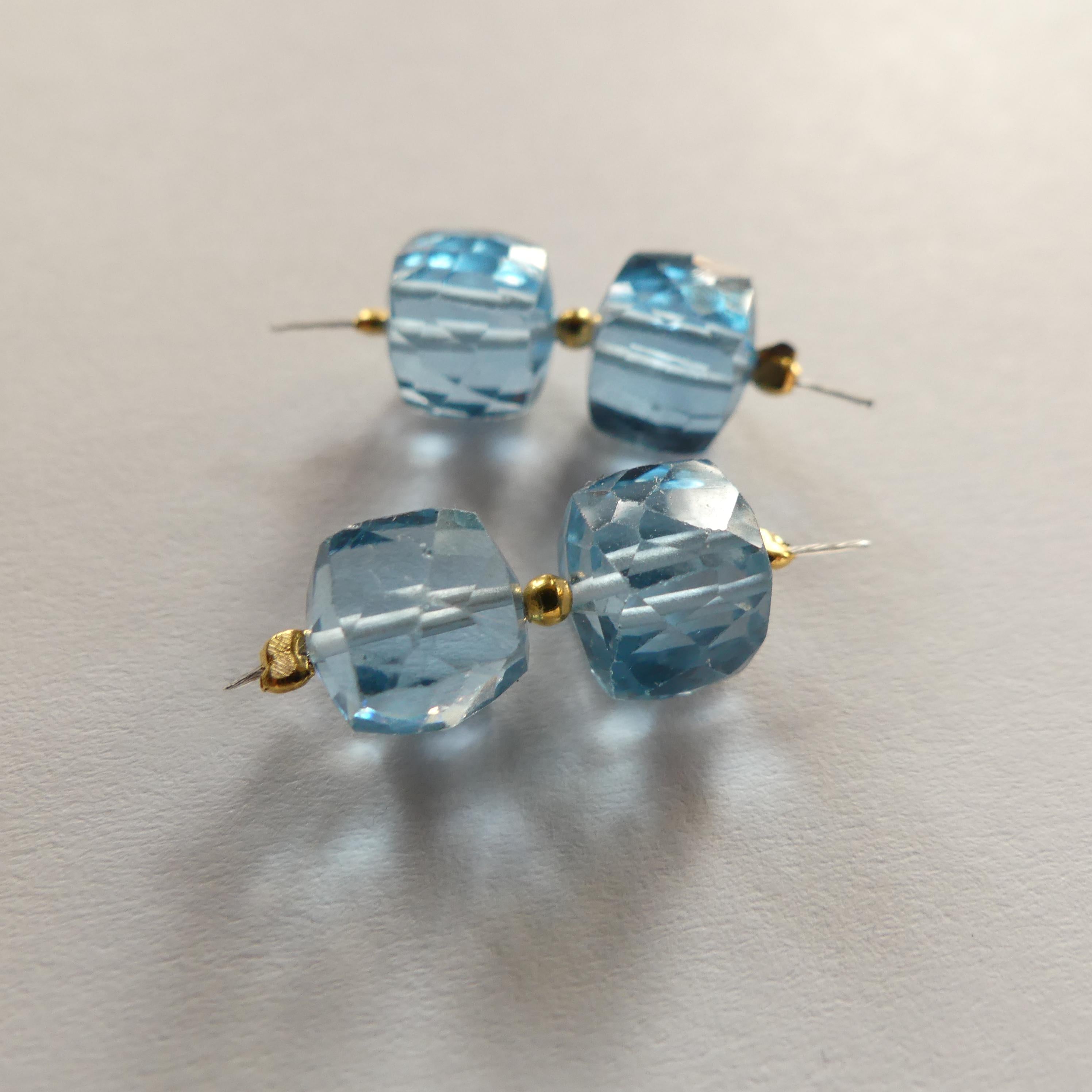 AAA London Blue Topaz Beads Cube Faceted Nuggets Transparent Sparkly Gemstone Beads for Jewelry Making Earrings Pendants December Birthstone