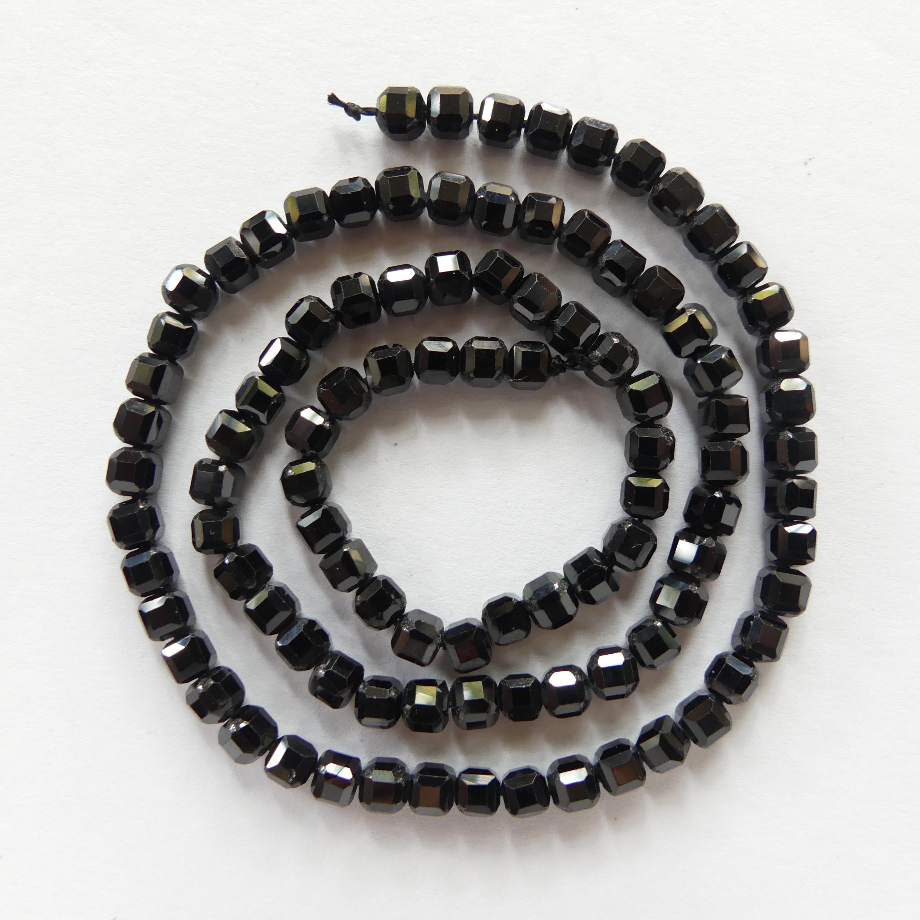 4mm Black Spinel Beads Faceted Cube 15" Sparkly Black Stone Crystal Genuine Gemstone Beads for Jewelry Making Beading Craft Gift Beads