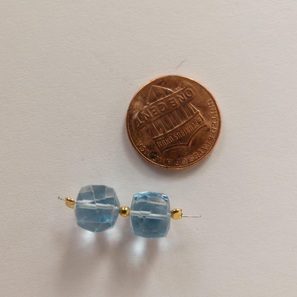 AAA London Blue Topaz Beads Cube Faceted Nuggets Transparent Sparkly Gemstone Beads for Jewelry Making Earrings Pendants December Birthstone