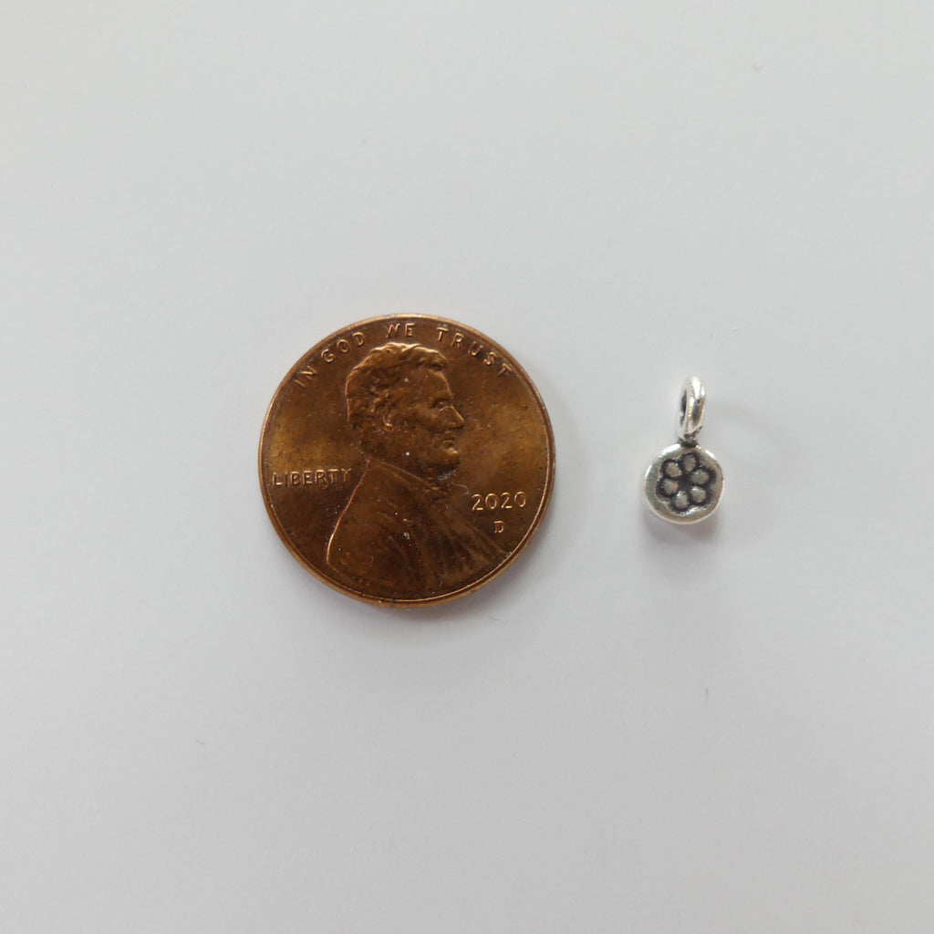 1 Piece Tiny Silver Daisy Charm Thai Silver Pendant Mini Flower Stamp Jewelry Making DIY Earrings Pendant