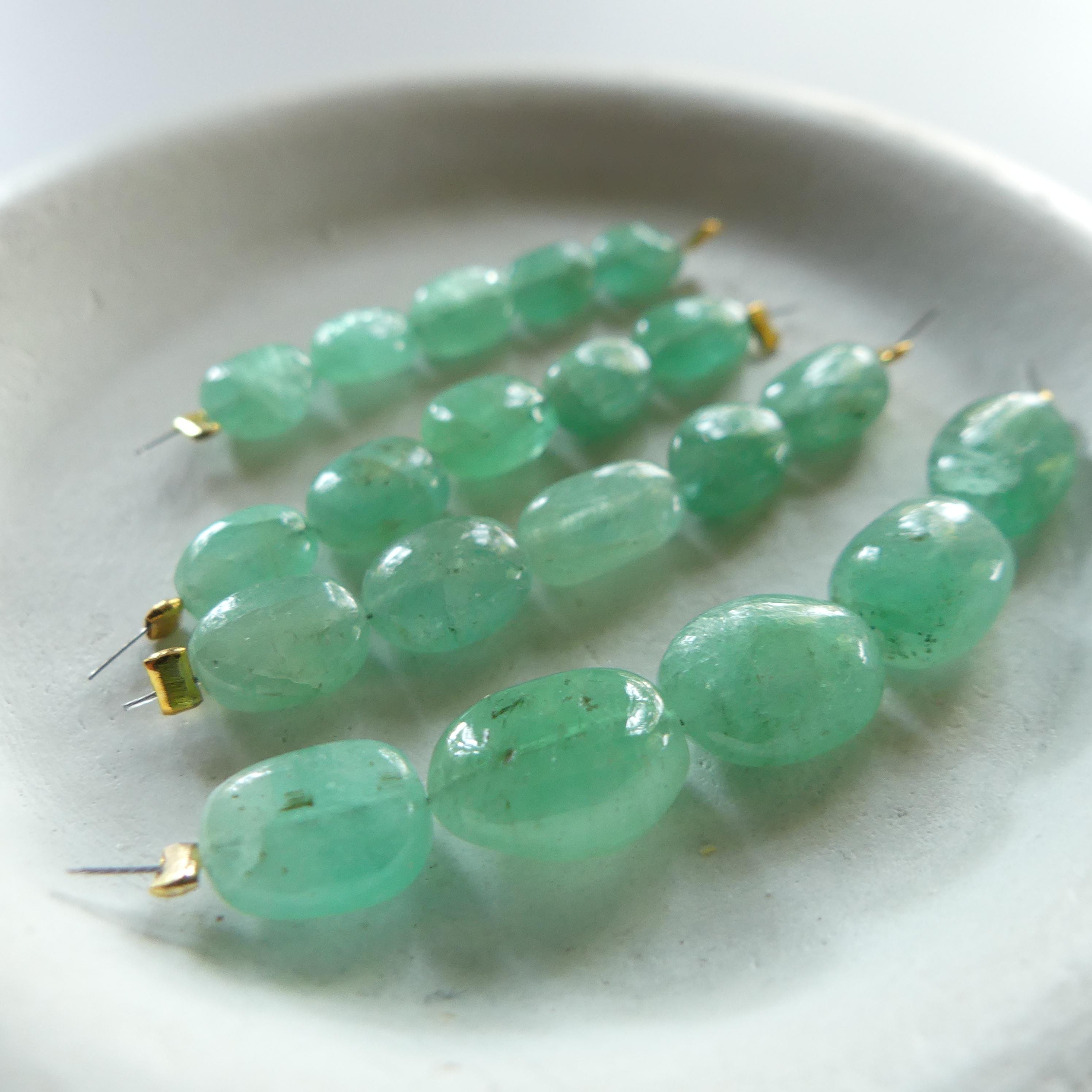 Natural Russian Emerald Beads Oval Smooth Raw Emerald Genuine Gemstone Beads Genuine Emerald for Jewelry Making Beading Craft Gift
